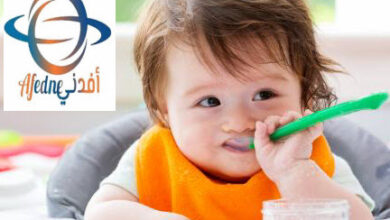 كيف تقدمين الطعام لطفلك الرضيع أول مرة