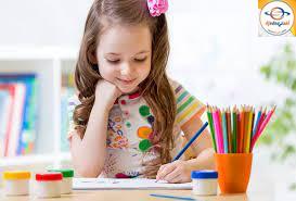إذا كان طفلك محبا للرسم إليك بضعة خطوات لتنمية موهبته